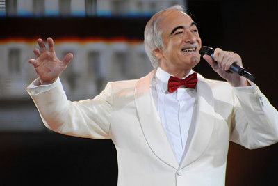 Xalq artisti Polad Bülbüloğlunun doğum günüdür