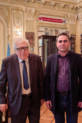 Elşad Barat: “Ramiz Rövşən Balaəli ilə deyişsə, hamı meyxanaçını dəstəkləyəcək” - FOTO