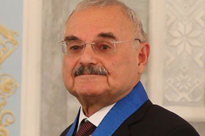 “Gəl anamın pasportunu sənə göstərim, gör ermənidir?” – Artur Rasi-zadə