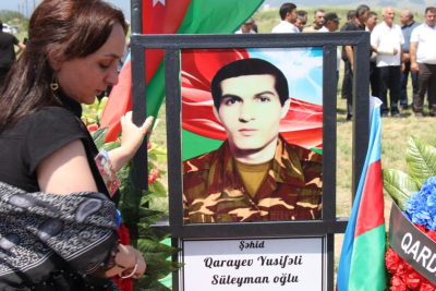 Xocalı sakini: “32 il sonra atamın nəşi tapıldı” – ÖZƏL MÜSAHİBƏ