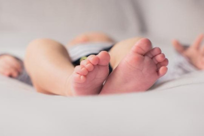 Bakıda uşaq poliklinikasında körpə öldü