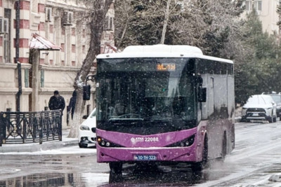 Sərnişinlərin DİQQƏTİNƏ: Bu gün avtobuslar saat 21:30-dək işləyəcək