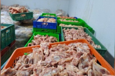 Buzovnada dönər emalı müəssisəsində nöqsanlar aşkarlandı - FOTO