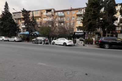 Bakının səki dərdi: “Az qala maşın vurmuşdu” - ŞİKAYƏT + FOTO