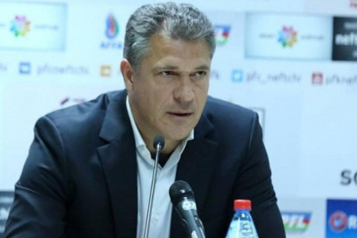 Vəli Qasımov: “Qarabağ”a gücünə görə azarkeşlik edirlər, amma ürəklərdə “Neftçi”dir” - MÜSAHİBƏ