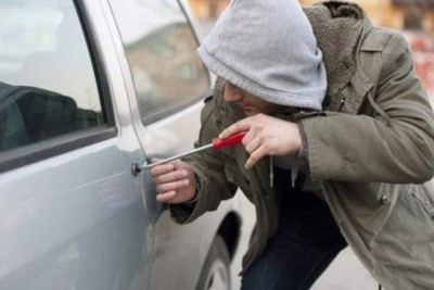 Bakıda avtomobil oğruları tutuldu