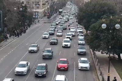 Bakının bu yollarında tıxac var - SİYAHI