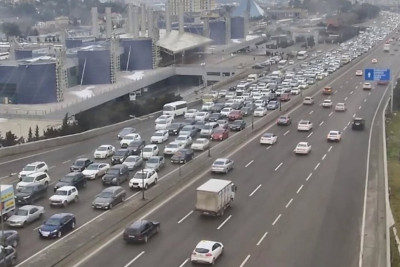 Bu yollarda tıxac var - Sürücülərin diqqətinə