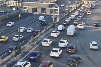 Bakının bir çox yollarında tıxac müşahidə edilir - SİYAHI