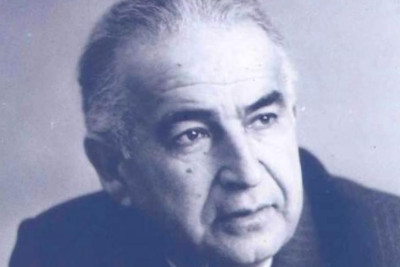 Dünyaca məşhur “Cücələrim”i yazan şairin doğum günüdür 