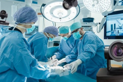 Əməliyyat zamanı canlı yayım açmaq istəyən həkimlərə xəbərdarlıq edildi