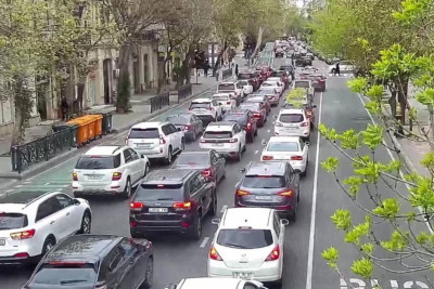 Bakının bir çox yollarında tıxac müşahidə edilir - SİYAHI