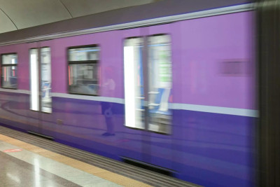 Metroda tunel tikintisi zamanı xətti dəyişmək üçün alternativ ictimai nəqliyyatdan istifadə ediləcək