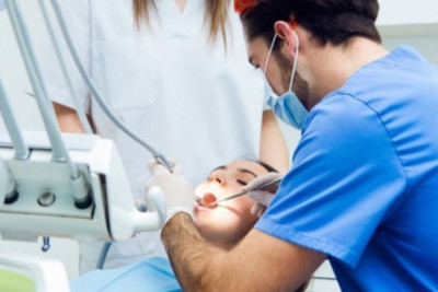 Stomatoloqlar da saf-çürük ediləcək