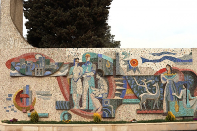 İDEA Bakıda mozaikaların bərpasını davam etdirir - FOTO