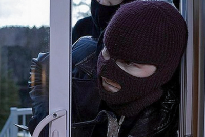 Bakıda evdən 17 minlik OĞURLUQ