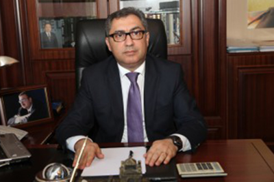 Məşhur şəxsin 23 yaşlı oğlu qəfil vəfat etdi