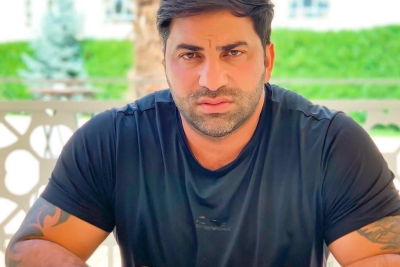 Kamil Zeynallı: "2011-ci ilin "Gelandewagen"ini sürürəm"