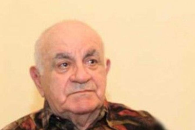 Muxtar Maniyevin 90 yaşı tamam olur