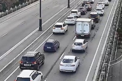 Bakının bir çox yollarında tıxac müşahidə edilir - SİYAHI