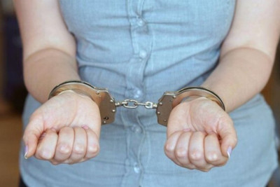 Bakıda evdən oğurluq edən qadın tutuldu