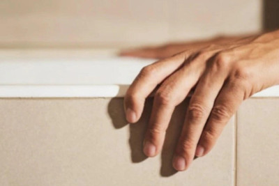 Bakıda 30 yaşlı kişinin meyiti hamamda tapıldı