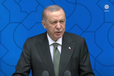 Ərdoğan Səməd Vurğunun "Azərbaycan" şeirini səsləndirdi