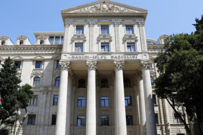 Azərbaycan Pakistana qarşı hərbi hücumları pisləyib