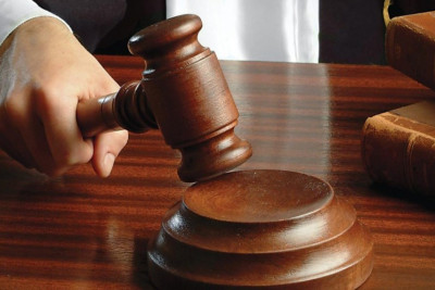 Dövlətə xəyanətdə ittiham olunan şəxsin məhkəməsi başlayıb