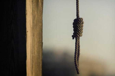 Abşeronda müəllim kredit borcuna görə özünü asdı