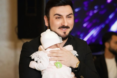 Aparıcı Tolik yeni doğulan qızından danışdı
