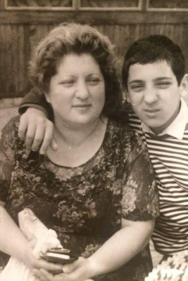 Bəhram Bağırzadədən anası ilə bağlı paylaşım - FOTO 