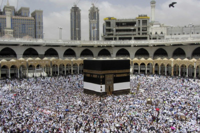 QMİ rəsmisi: Azərbaycanlı zəvvarlardan isti hava səbəbindən halı pisləşən olmayıb