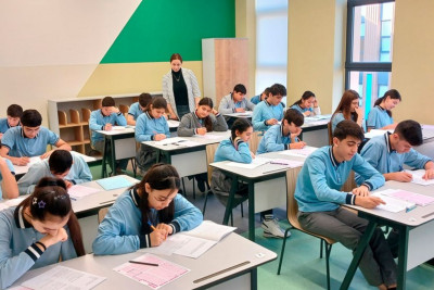Bu il Bakıda 43 mindən çox şagirdin elektron yerdəyişməsi aparılıb