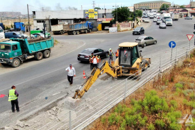 Binəqədi-Görədil və Binəqədi-Balaxanı yollarının kəsişməsində təmir gedir - FOTO