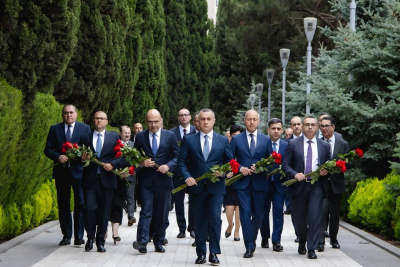 Səhiyyə Nazirliyində Tibb İşçilərinin Peşə Bayramı Günü qeyd edilib