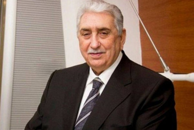Arif Babayev vəfat edib