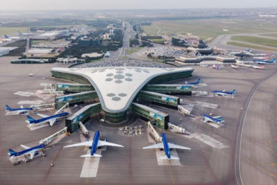 Bakı aeroportunda ƏMƏLİYYAT: Dubaydan gələn sərnişində nələr tapıldı?