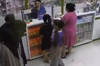 Qaraçılar aptekdən oğurluq etdilər - VİDEO