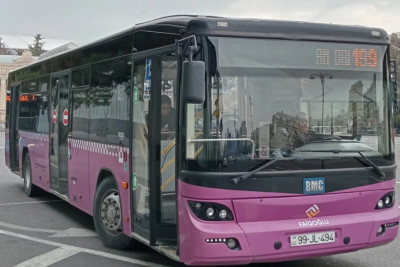 Sərnişinlər yenisini gözləyir, köhnəyə minir - ŞİKAYƏT 