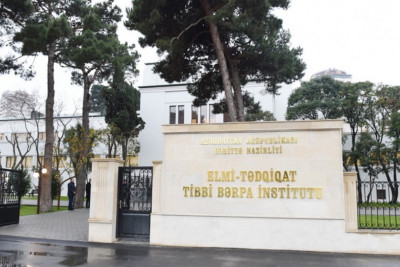 Paytaxtda səhiyyə müəssisəsinin fəaliyyəti iflic oldu - VİDEO