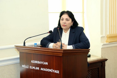 Uşaqlara Rəzil, Kündə adları vermək istəyiblər