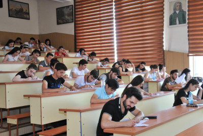 208 nəfər univeristetə imtahansız qəbul oldu