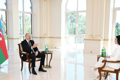 Azərbaycan Prezidenti İlham Əliyev "Əl-Ərəbiyyə" telekanalına müsahibə verib - VİDEO