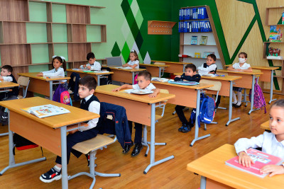 Azərbaycanda nə qədər təhsil müəssisəsi var?
