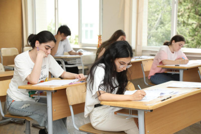 Prezident təqaüdçüləri hansı universitetlərdə oxuyurlar?