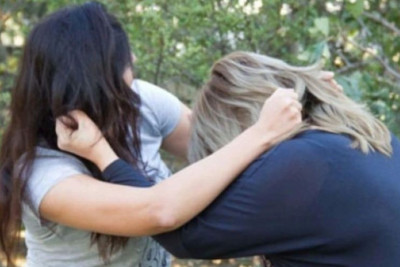 Bakıda azərbaycanlı və iranlı qadınlar türk oğlana görə DAVA ETDİLƏR