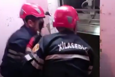 Bakıda liftdə qalanlar xilas edildi