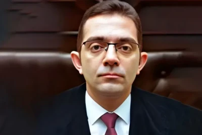 Cinayəti balaca qardaş törətdi, hakim böyük qardaşa iş kəsdi - YENİLƏNİB