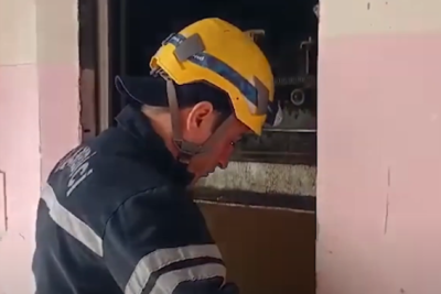 Liftdə qalanlar xilas edildi